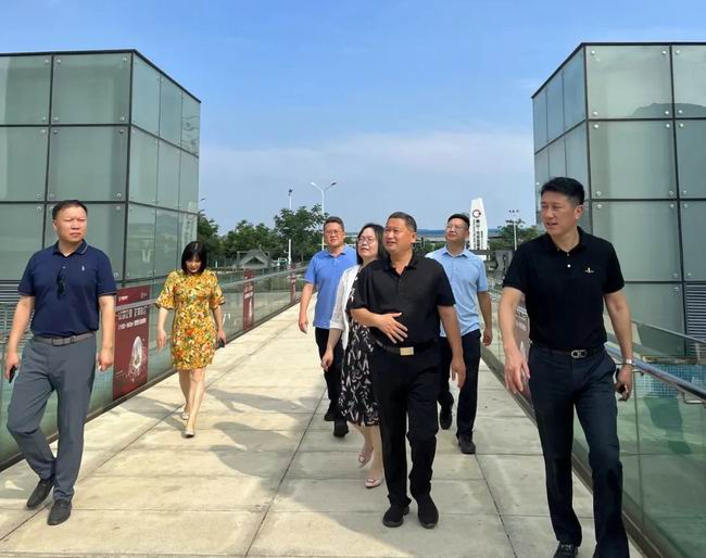 1663056622643844.jpg 640 (1).jpg