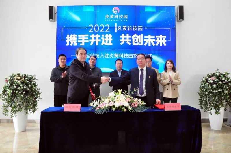 1697095399213909.jpg 640 (1).jpg